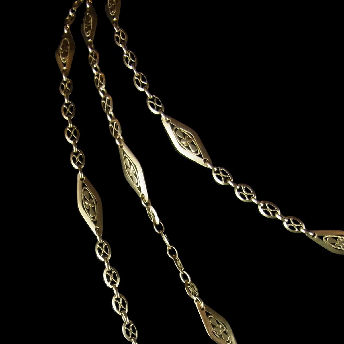 極美品』レリーフ百合の花のネックレス18 K金鎖骨チェーン - アクセサリー