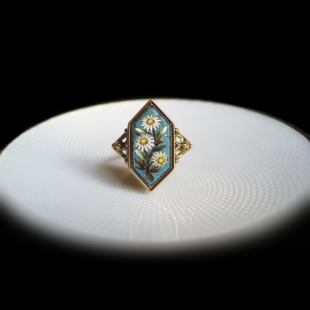 N.0484 マーガレットモザイク指輪　アンティークリング　18金　フランスアンティークジュエリー　ルーヴルアンティーク　アンティークジュエリー＆オブジェ